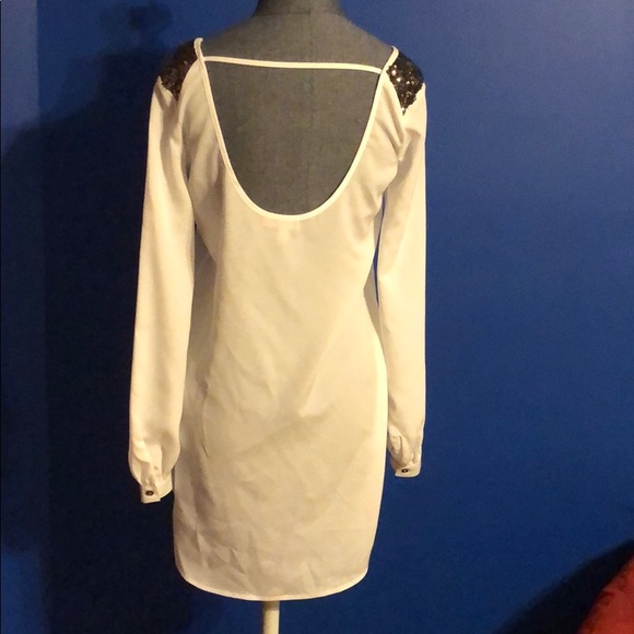 Top - Picture 4 of 4